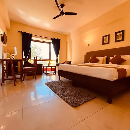 Sagar Resort !! Mountain View ! Luxury Stay ! Family Resort ! Private Parking ! Near Mall Road Manali  Exterior photo