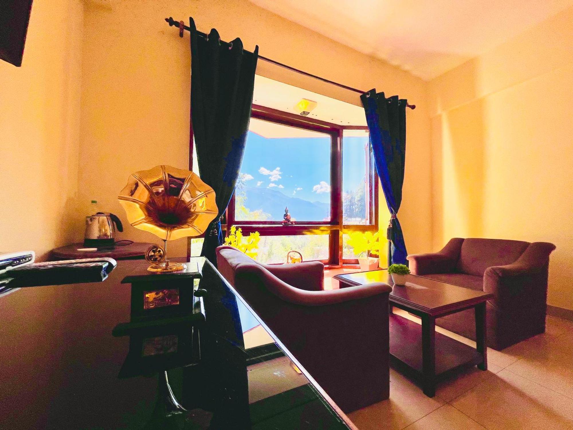 Apartment Sagar !! Mountain View ! Luxury ! Family ! Private Parking ! Near Mall Road Manali (Himachal Pradesh)