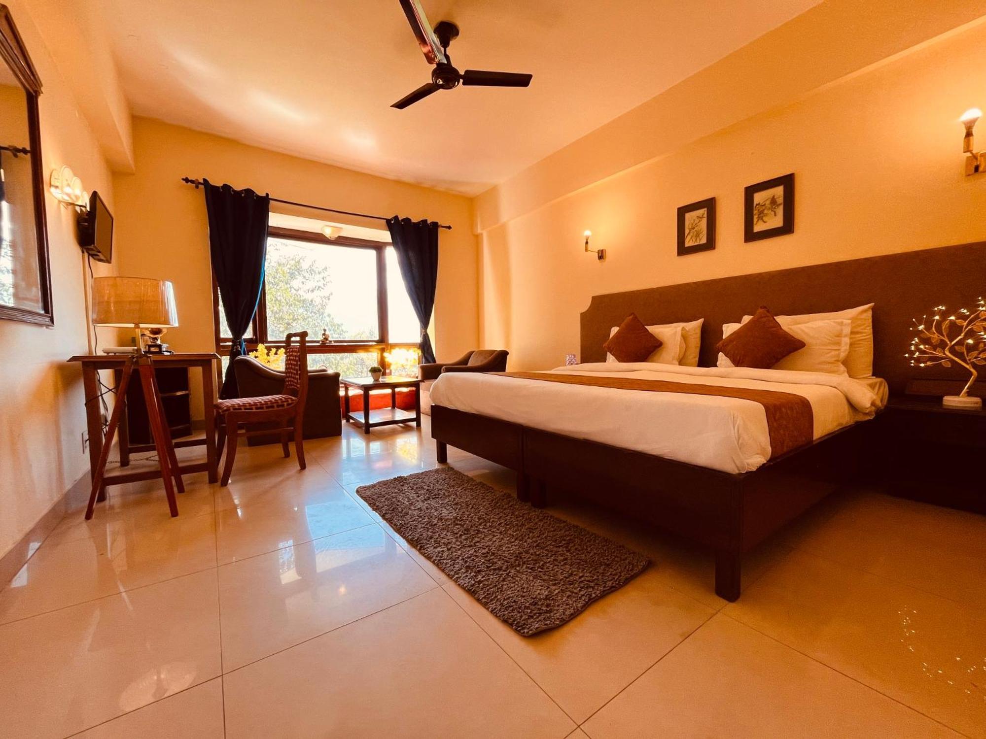 Sagar !! Mountain View ! Luxury ! Family ! Private Parking ! Near Mall Road * Manali (Himachal Pradesh)